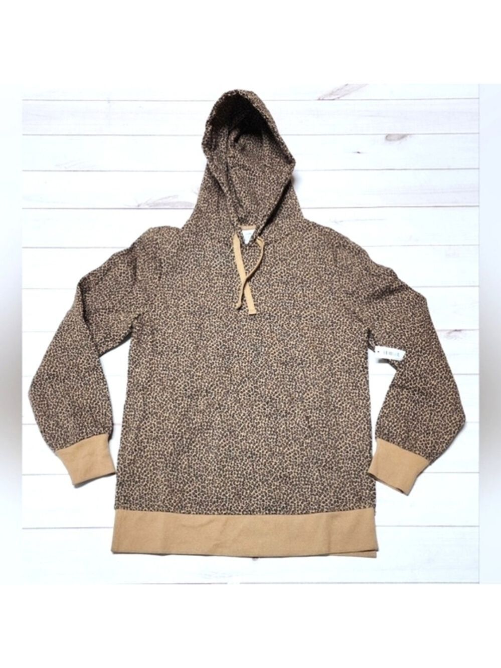 Amazon Essentials Women's  Hooded Tunic Cheetah Print Sweatshirt XS New With Tag